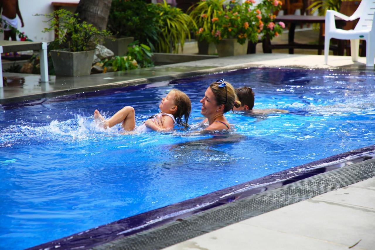 니곰보 Optimum Residencies B&B 외부 사진